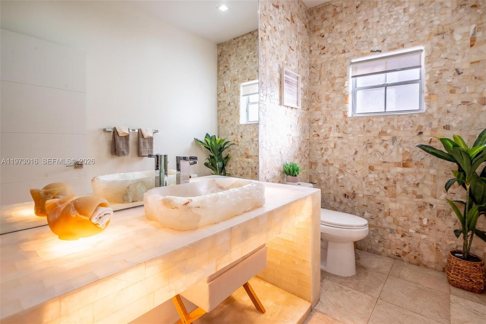 DORAL GLEN T-17816 - Residential