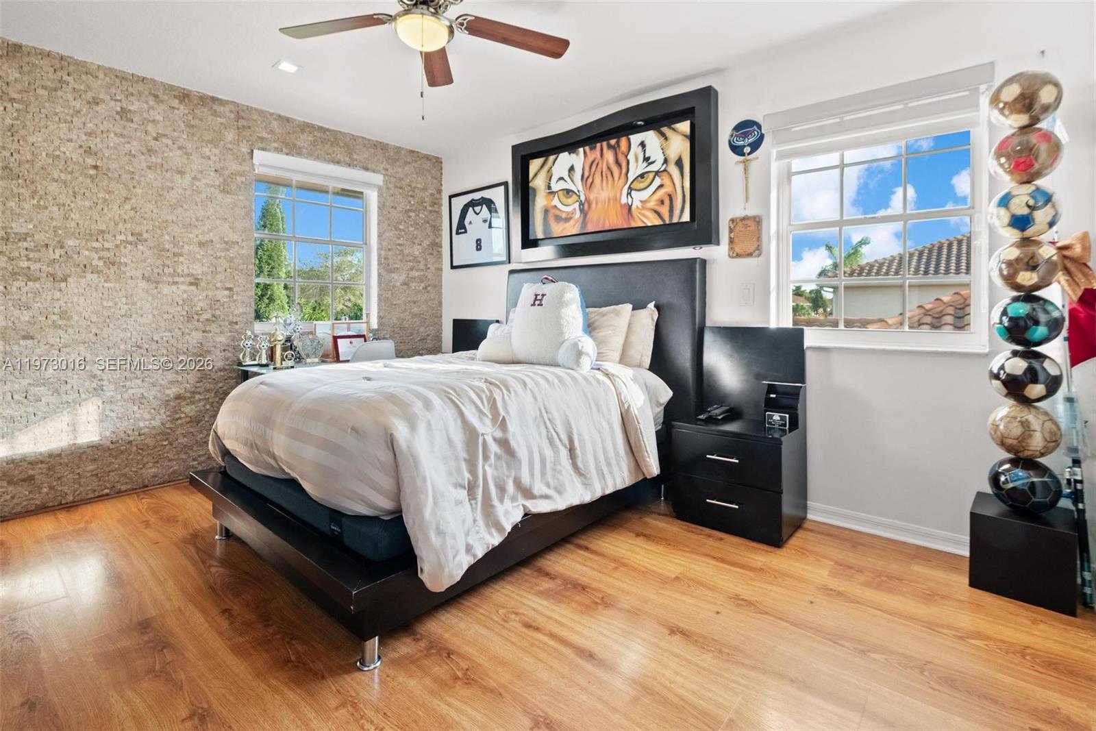 DORAL GLEN T-17816 - Residential