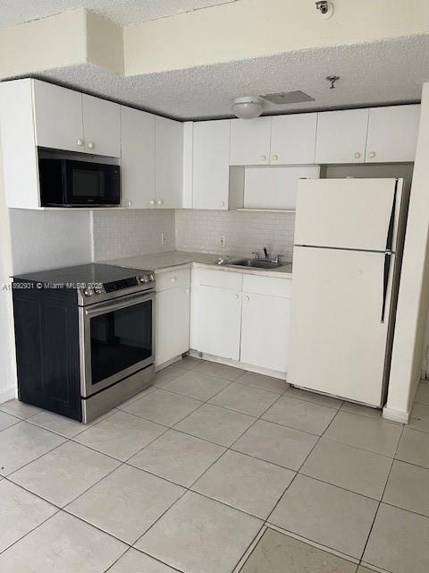 GOLDEN GATE APARTMENTS CO - Residential Lease
