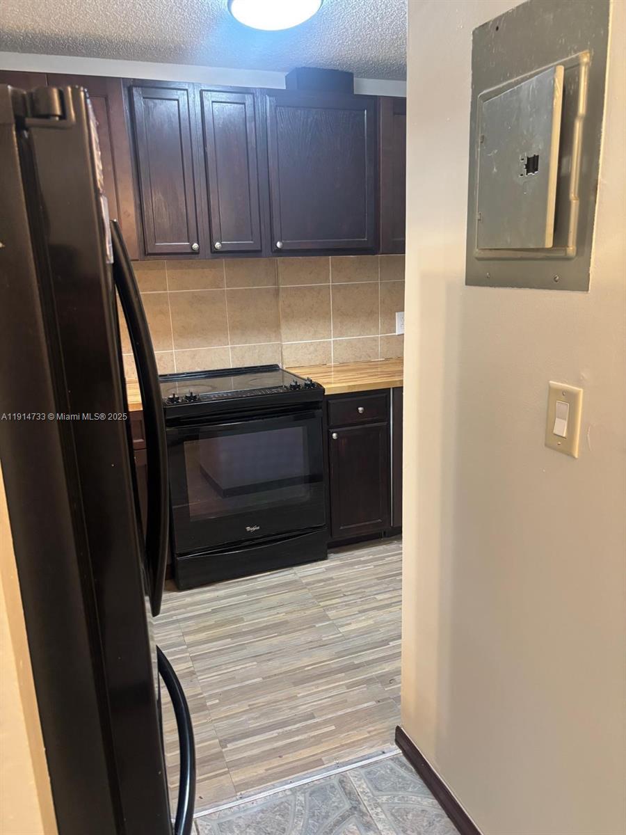 BALABAN VILLA CONDO - Residential Lease