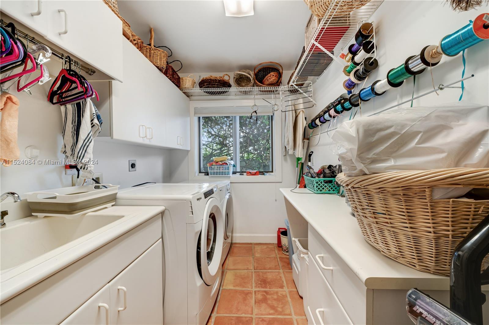 HALLMARK HEIGHTS ESTATES - Residential