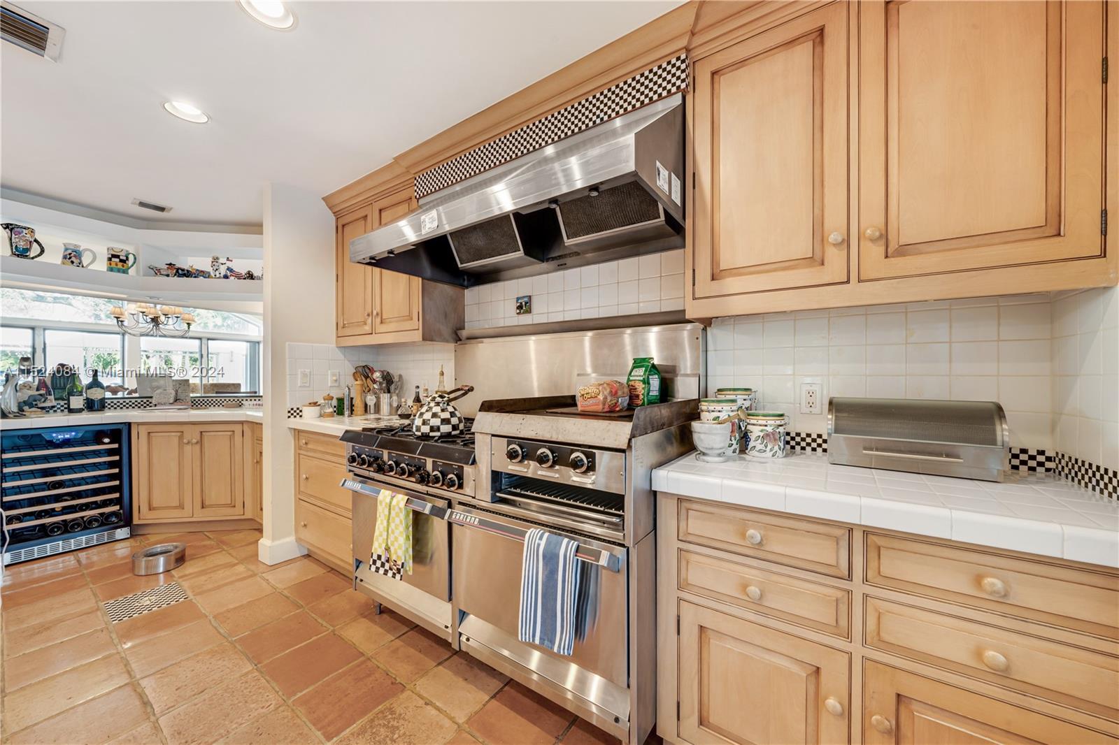 HALLMARK HEIGHTS ESTATES - Residential