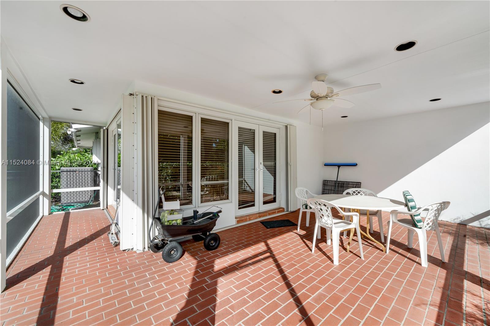 HALLMARK HEIGHTS ESTATES - Residential