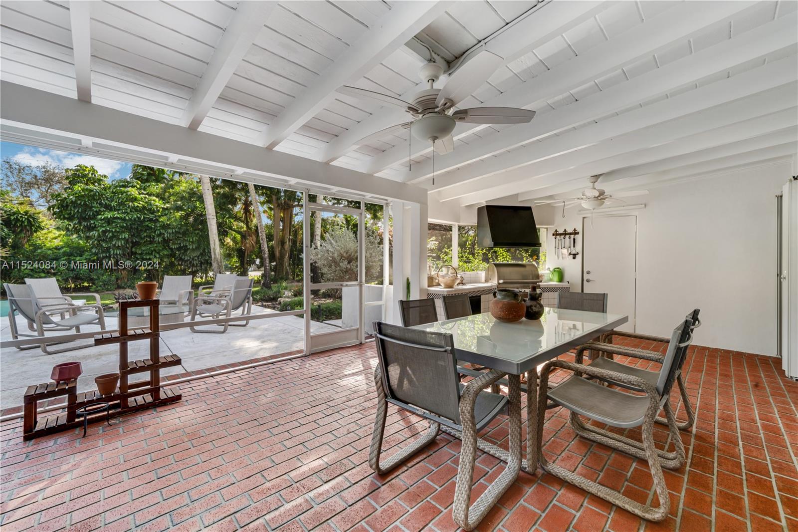 HALLMARK HEIGHTS ESTATES - Residential