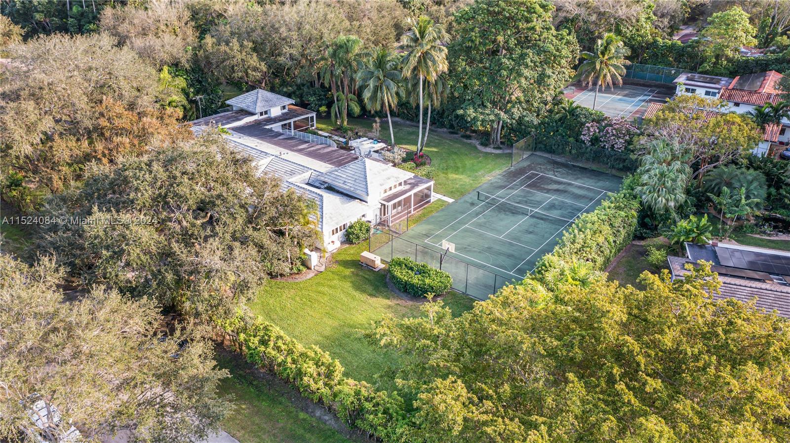 HALLMARK HEIGHTS ESTATES - Residential