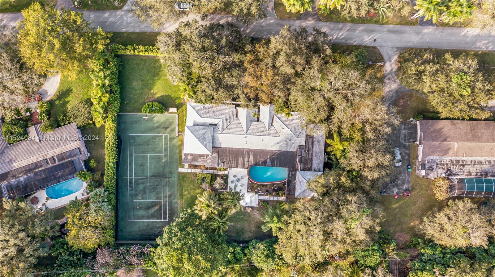 HALLMARK HEIGHTS ESTATES - Residential