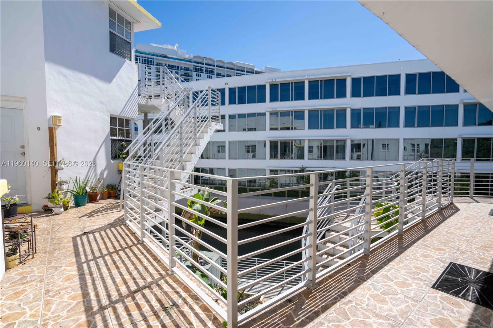 FLAMINGO TERR ADDN - Residential Lease