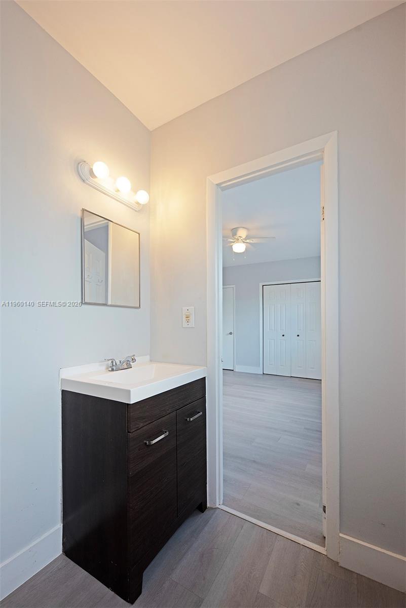 FLAMINGO TERR ADDN - Residential Lease