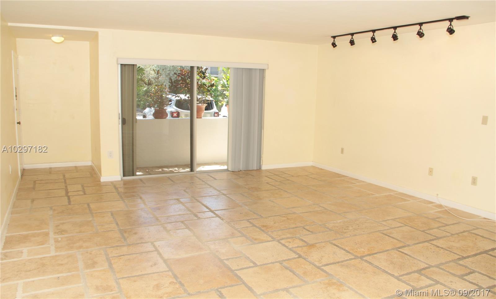 KINGSTON SQUARE CONDO - Residential Lease