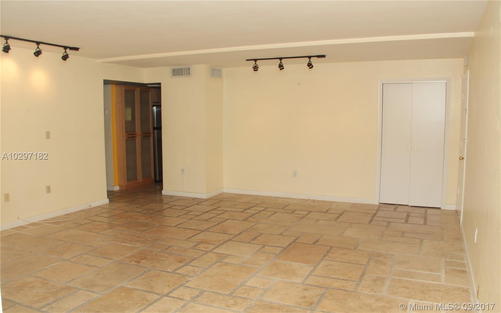 KINGSTON SQUARE CONDO - Residential Lease