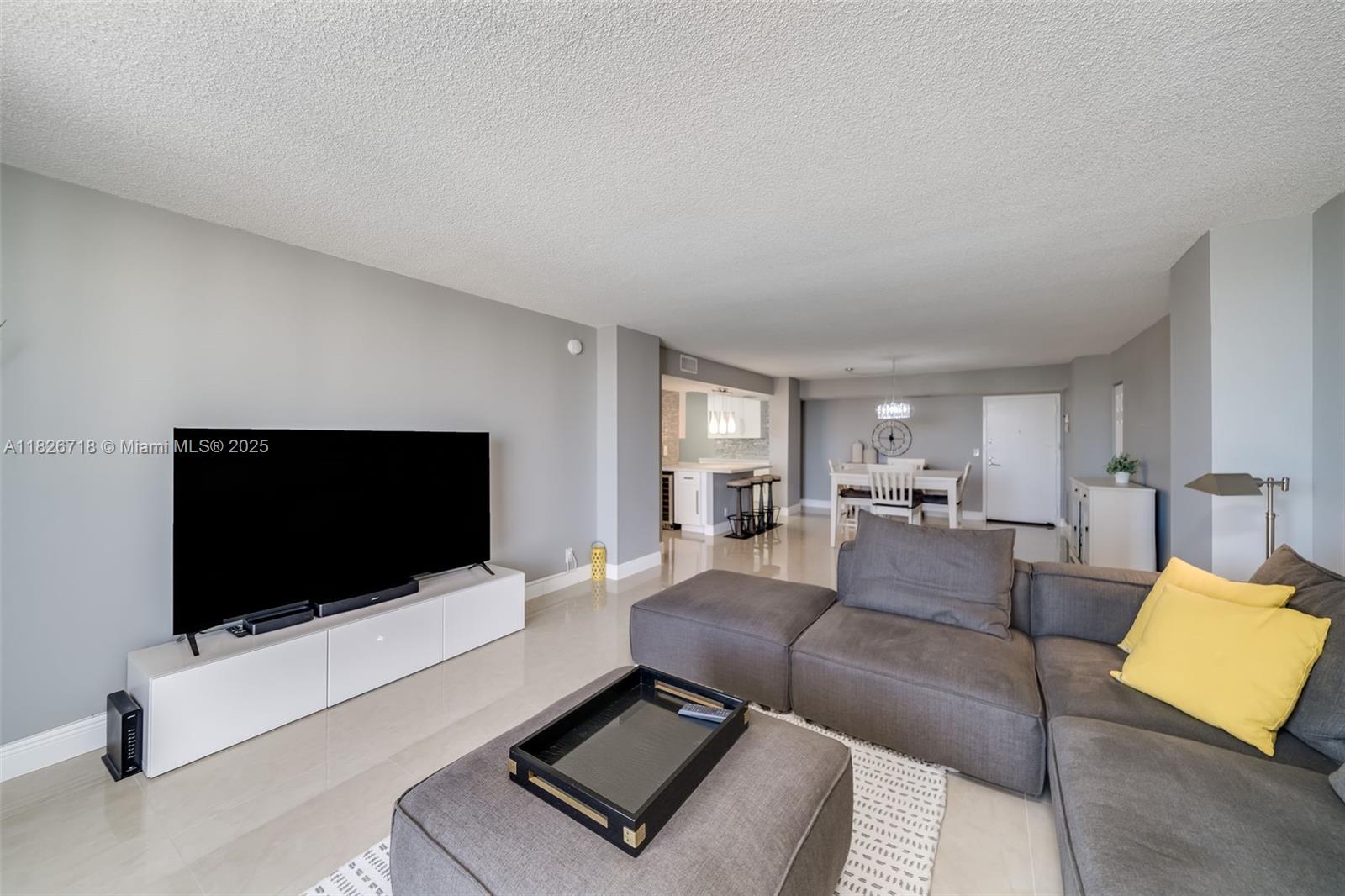 1500 S Ocean Dr 7K