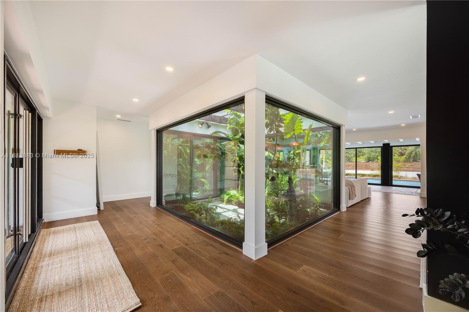 GRANADA GARDENS - Residential