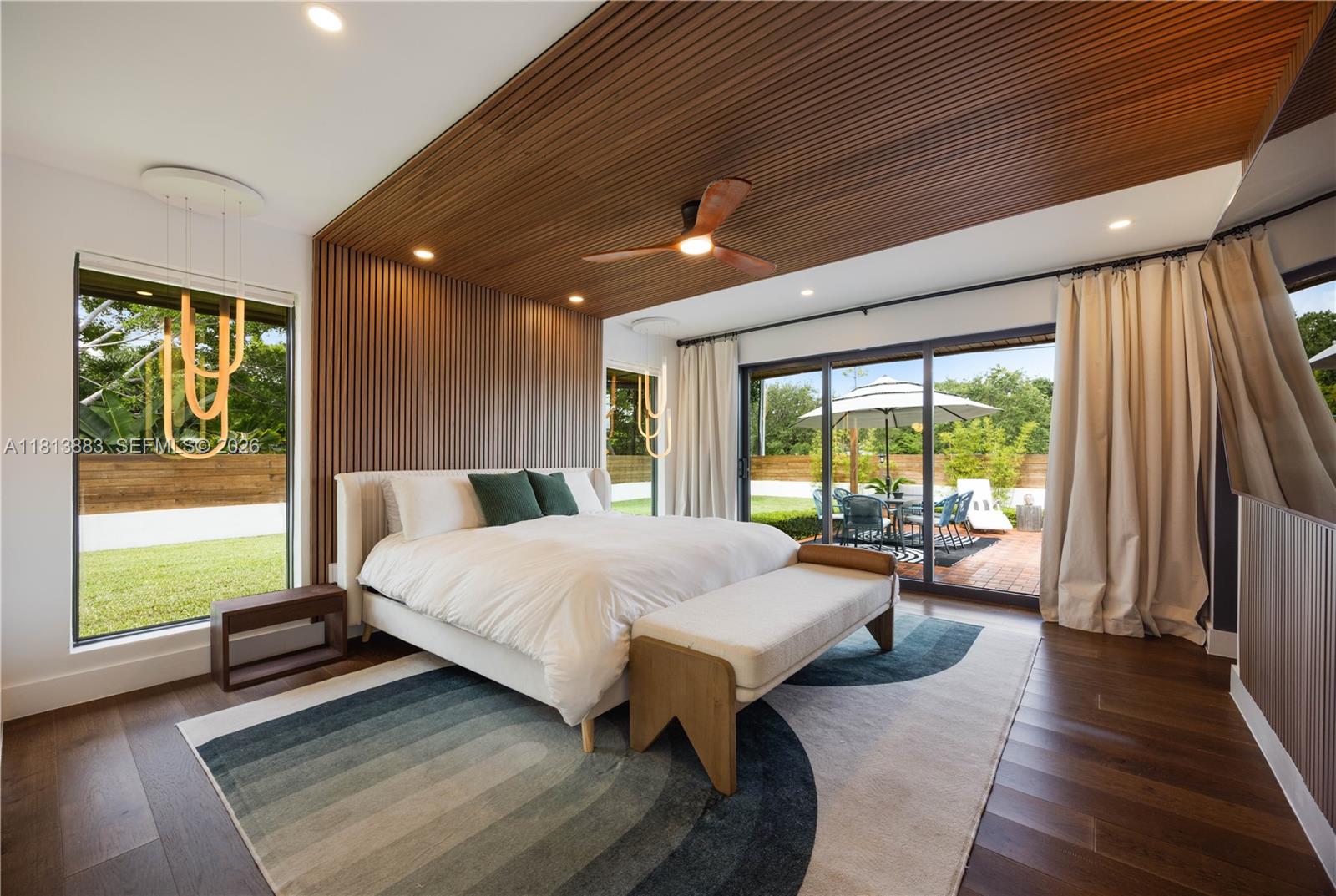 GRANADA GARDENS - Residential