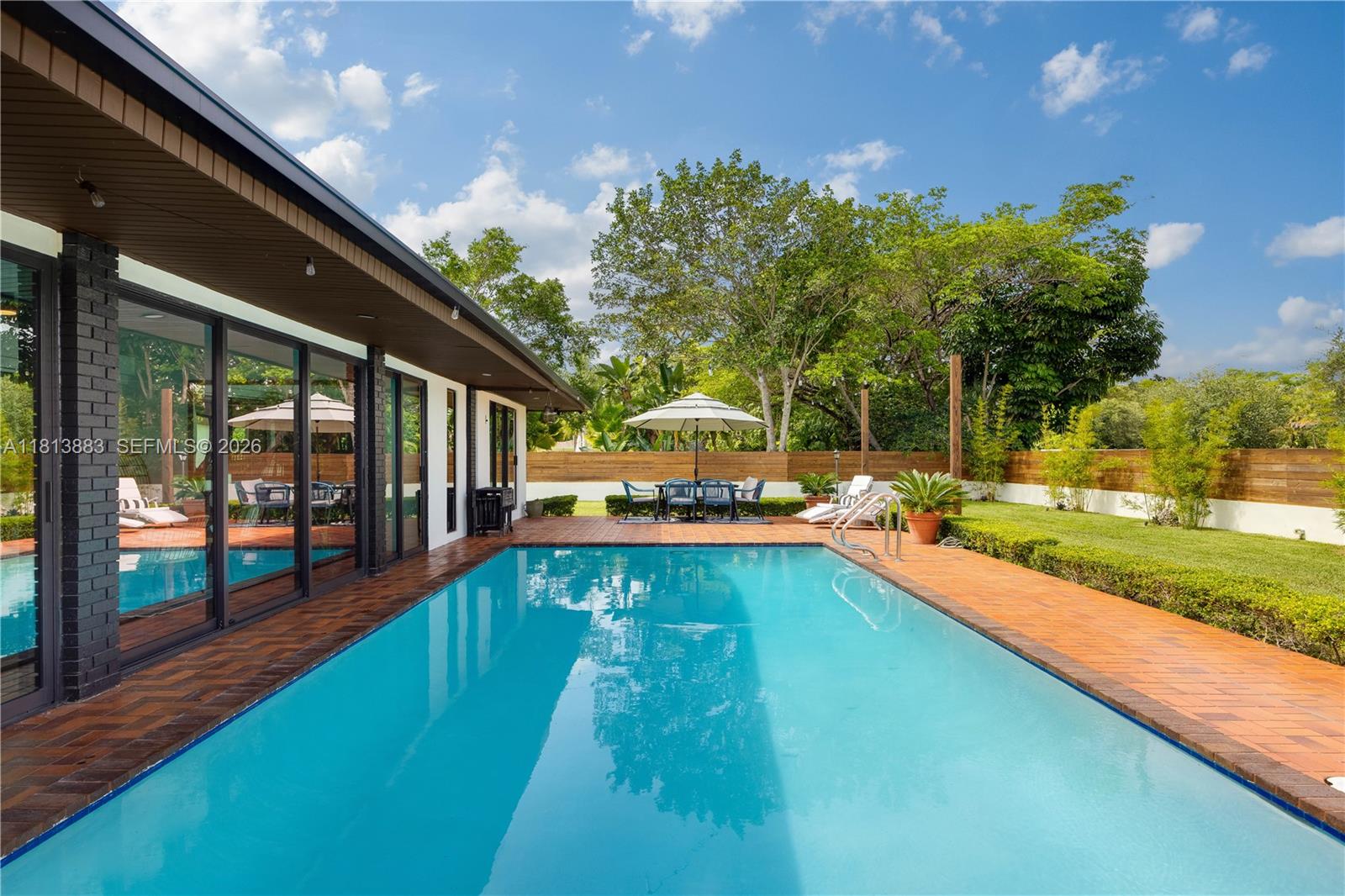 GRANADA GARDENS - Residential