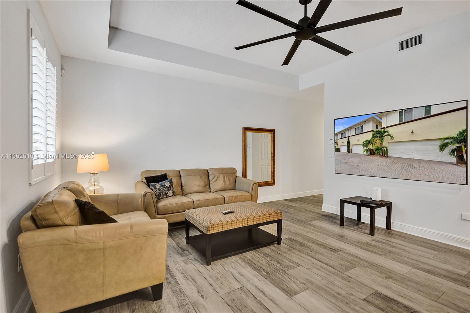 518 N Federal Hwy 14