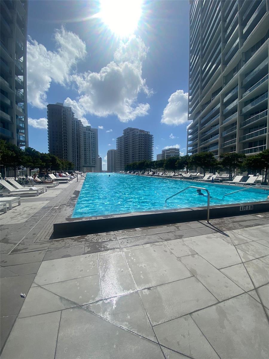 ICONBRICKELL CONDO NO 1 - Residential