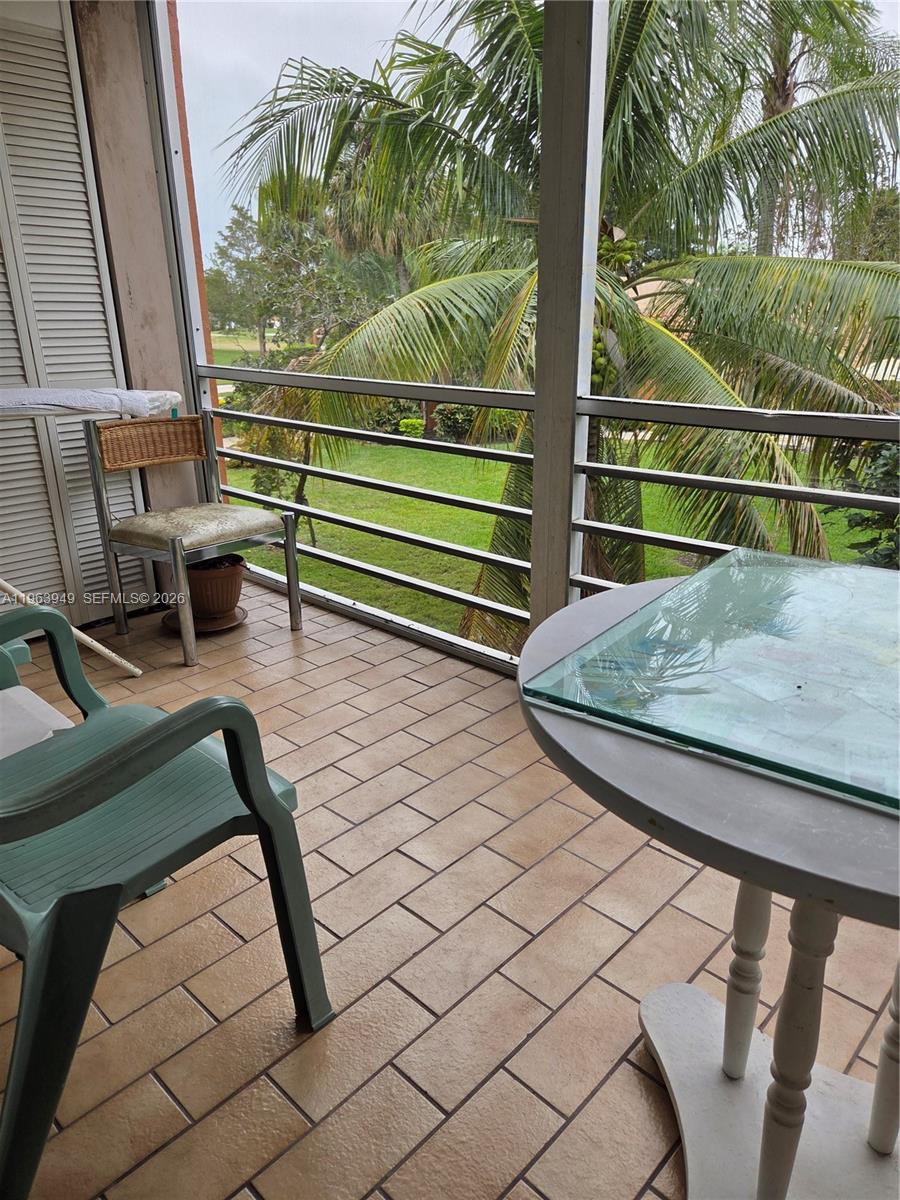 GREENS CONDO APTS PHASE I - Residential