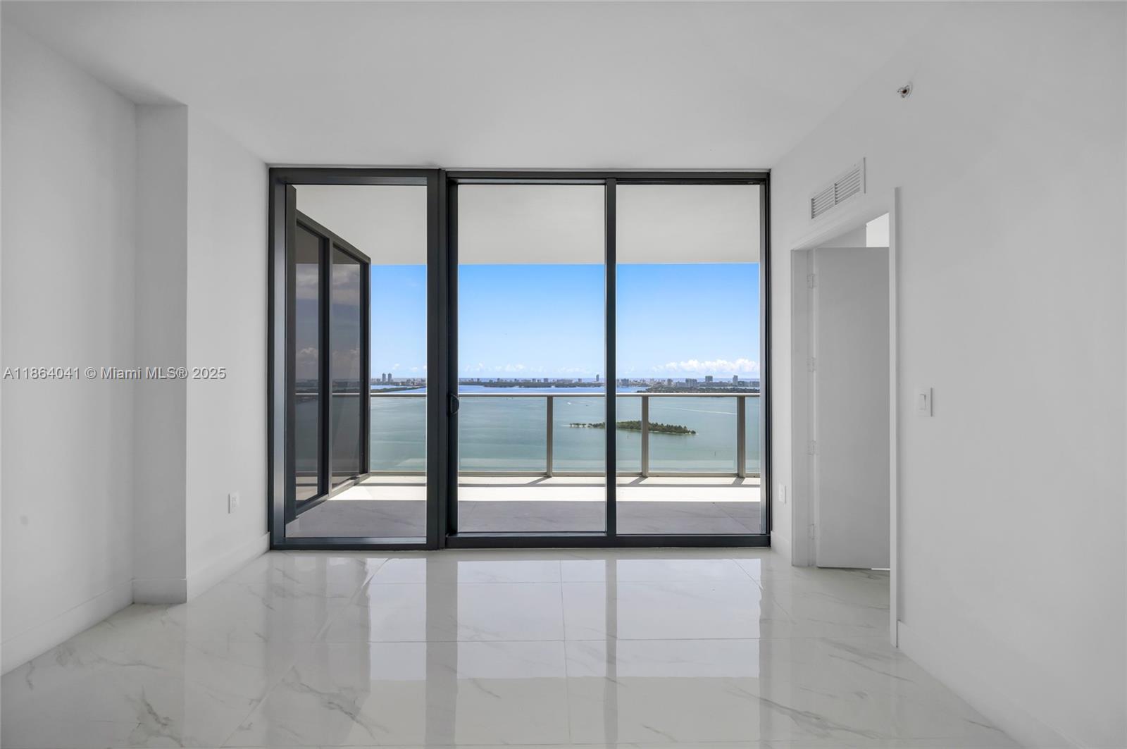 Aria reserve Miami - Residential