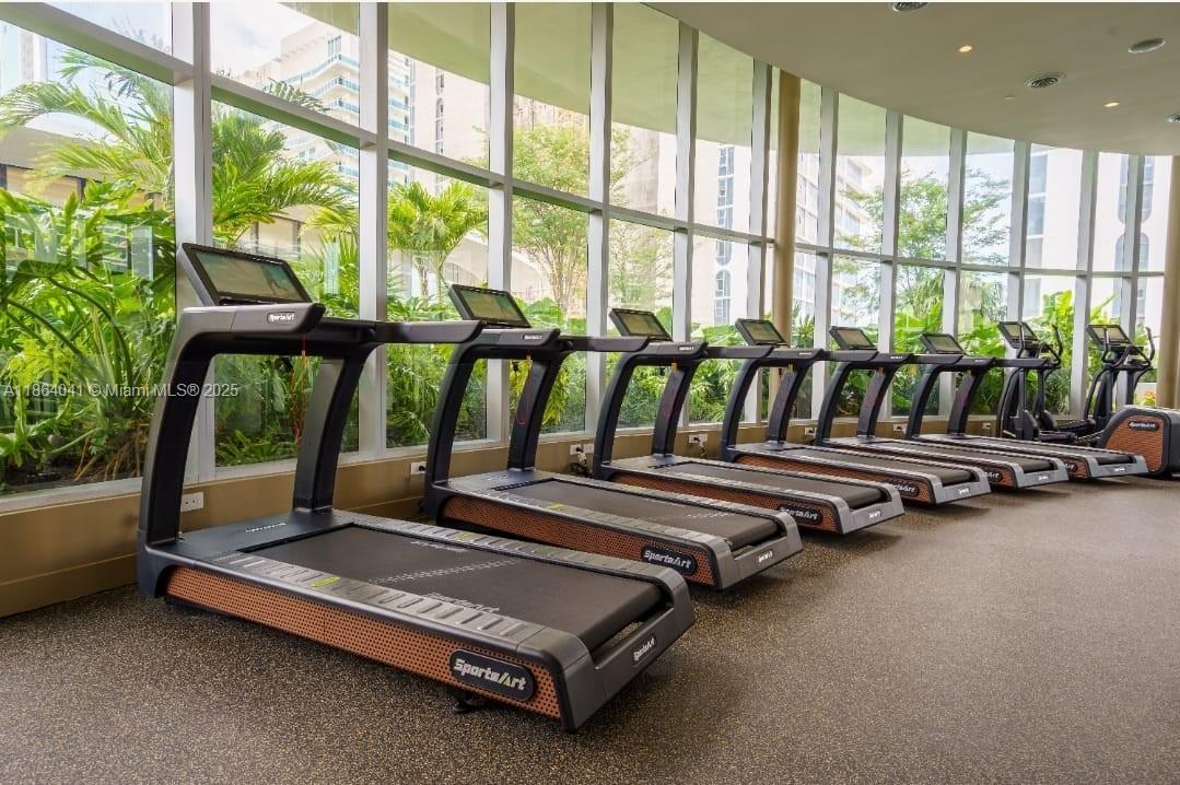 Aria reserve Miami - Residential