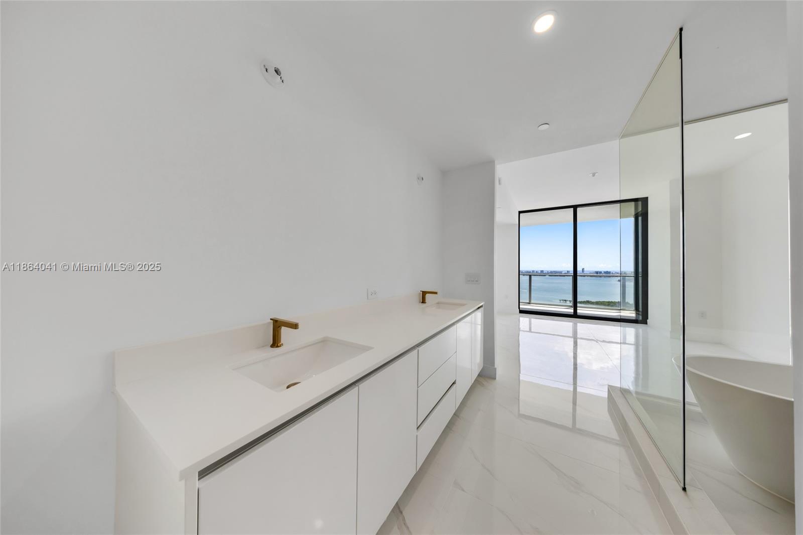 Aria reserve Miami - Residential