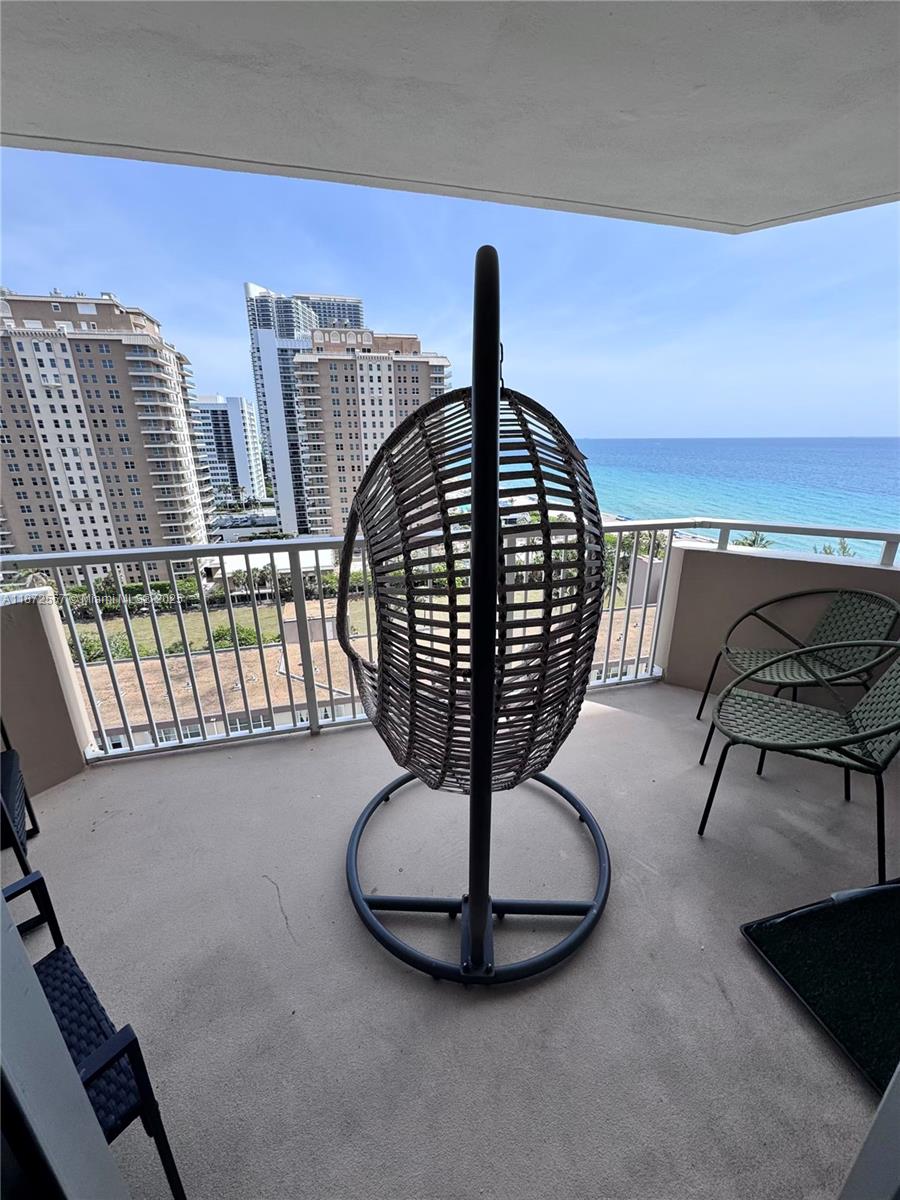 HEMISPHERES CONDO - Residential