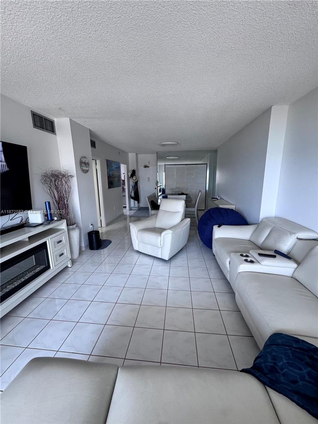Photo of 1950 S Ocean Dr #11D, Hallandale Beach, FL 33009 (MLS # A11872567)
