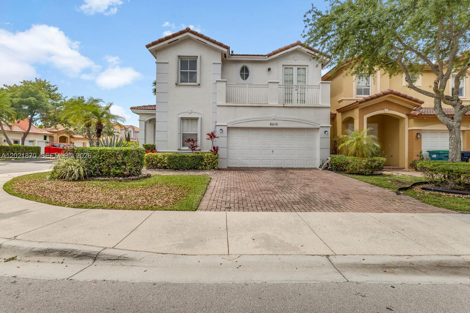 ISLANDS AT DORAL TOWNHOME - Residential