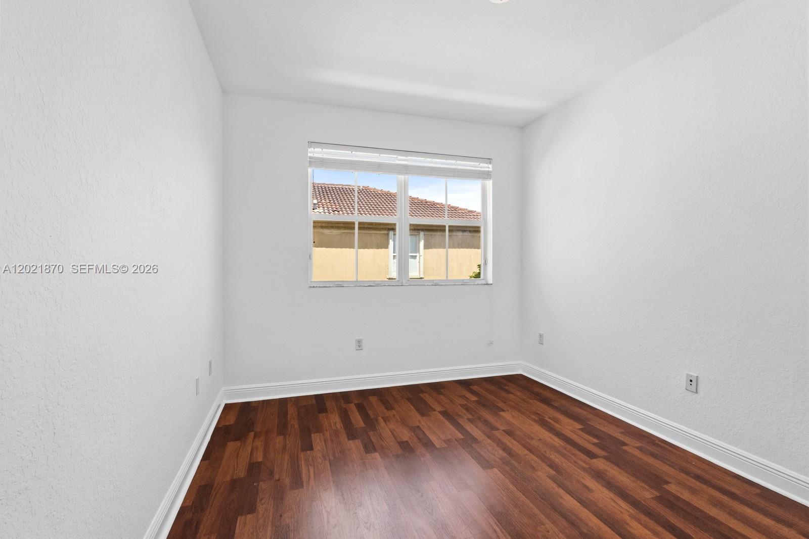 ISLANDS AT DORAL TOWNHOME - Residential