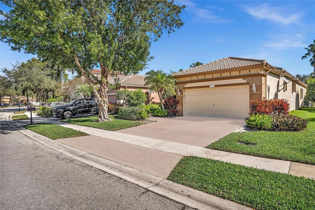 Photo of 5851 NW 125th Ter, Coral Springs, FL 33076 (MLS # A11963283)