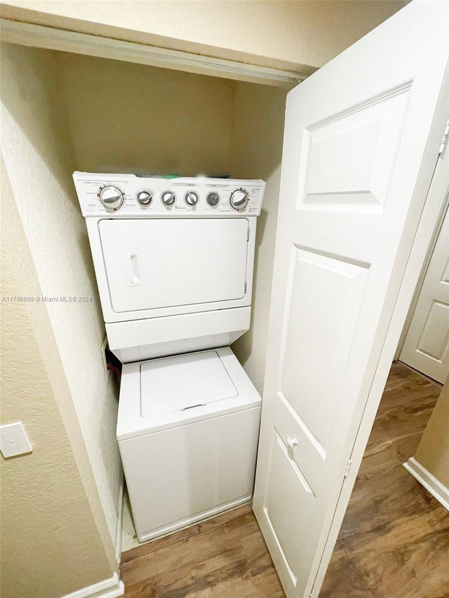 PARK PLACE CONDO - Residential Lease