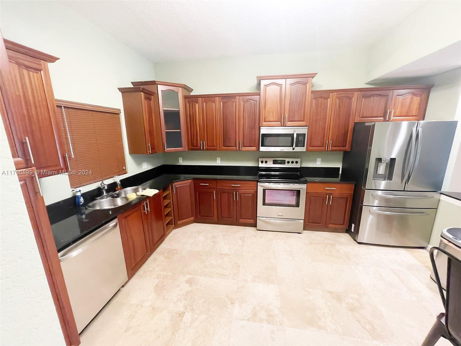 PARK PLACE CONDO - Residential Lease
