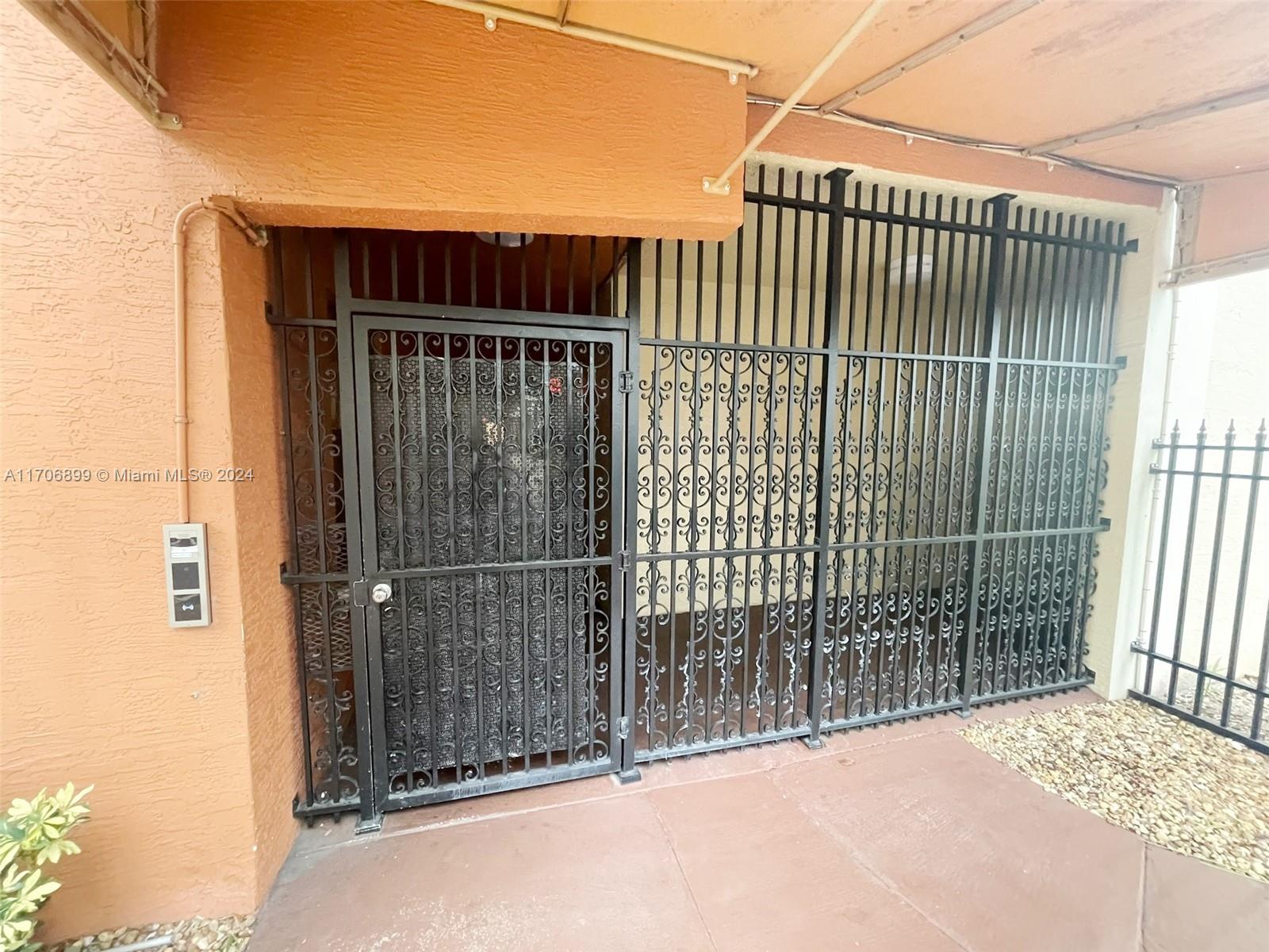 PARK PLACE CONDO - Residential Lease