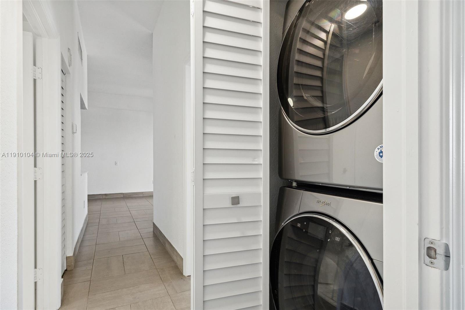 HAVANA LOFTS CONDO - Residential Lease