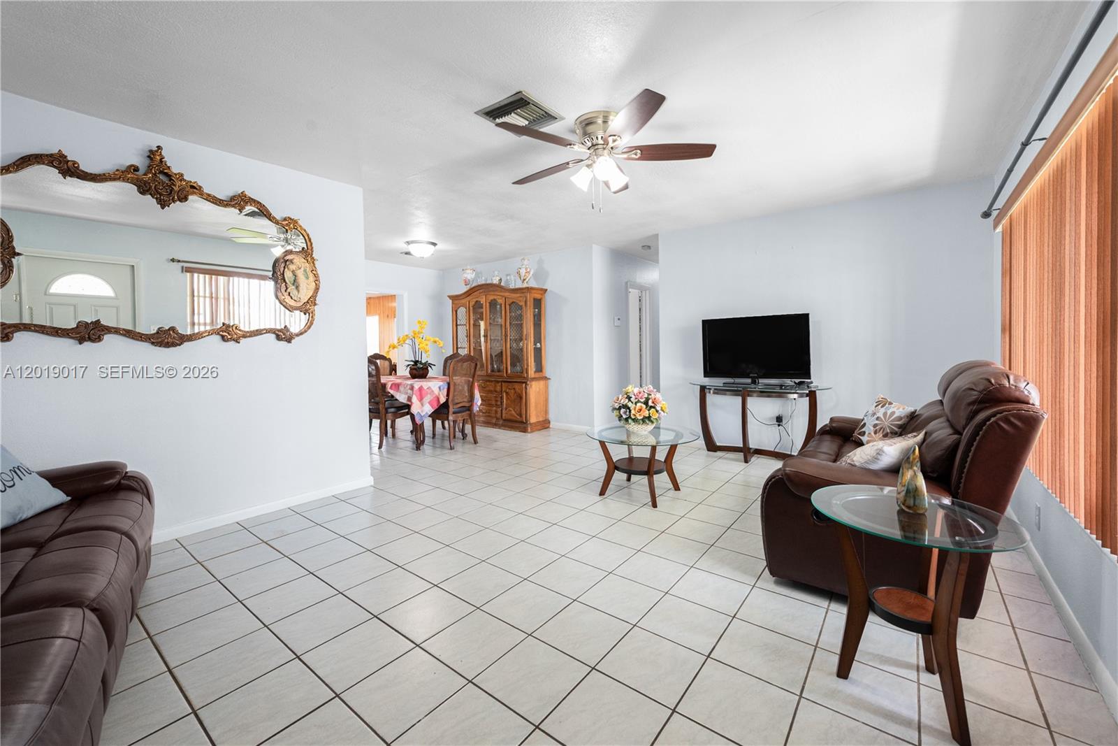 KING ROBERT - Residential