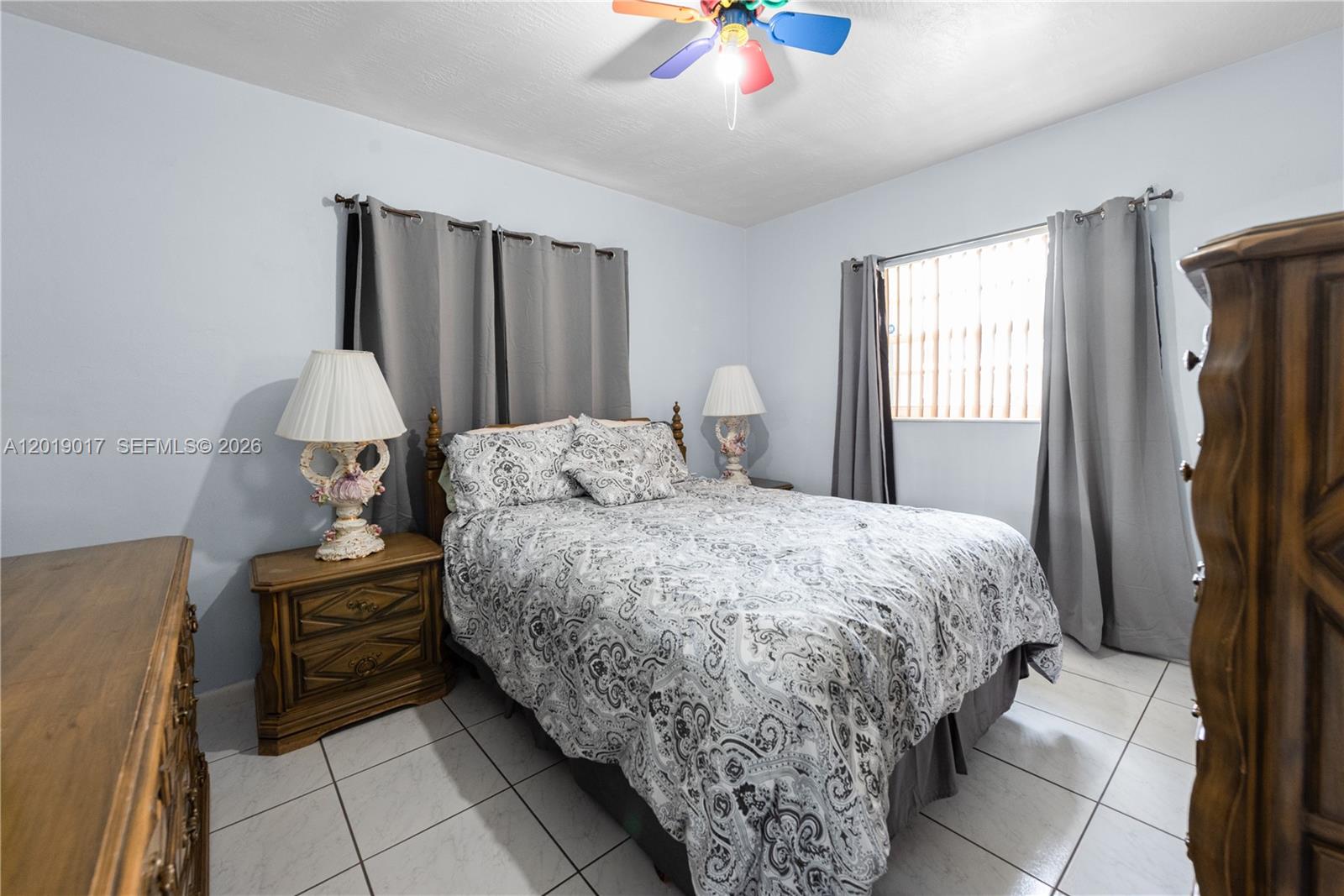 KING ROBERT - Residential