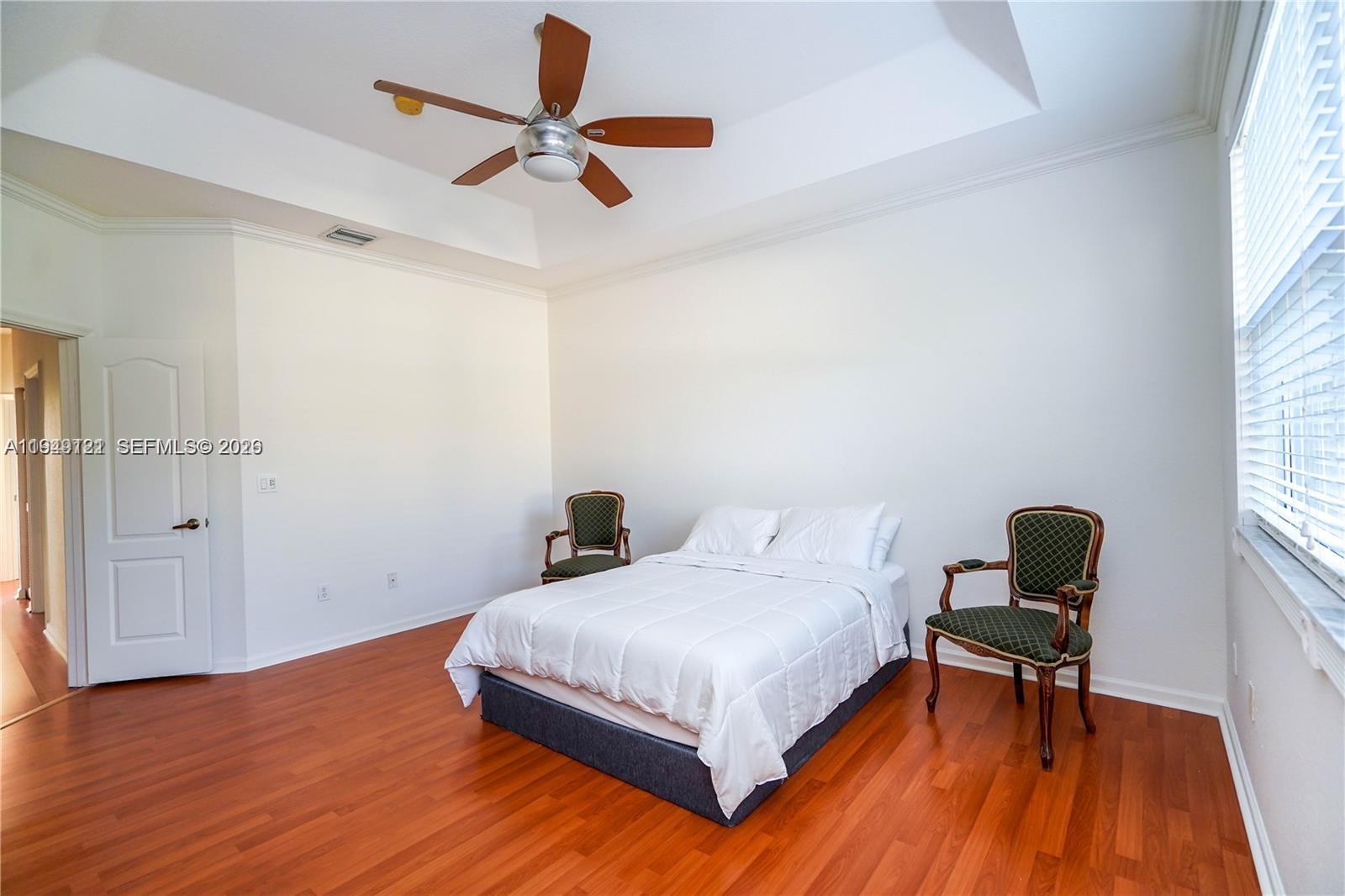 PORTOFINO ESTATES - Residential Lease
