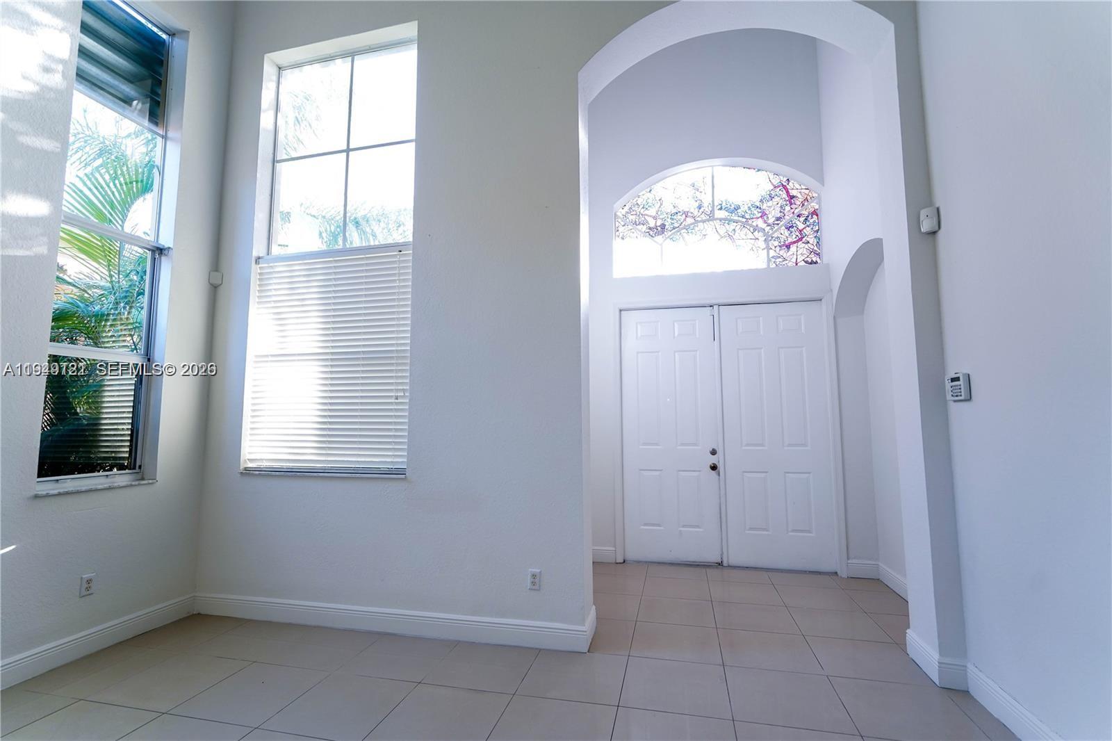 PORTOFINO ESTATES - Residential Lease