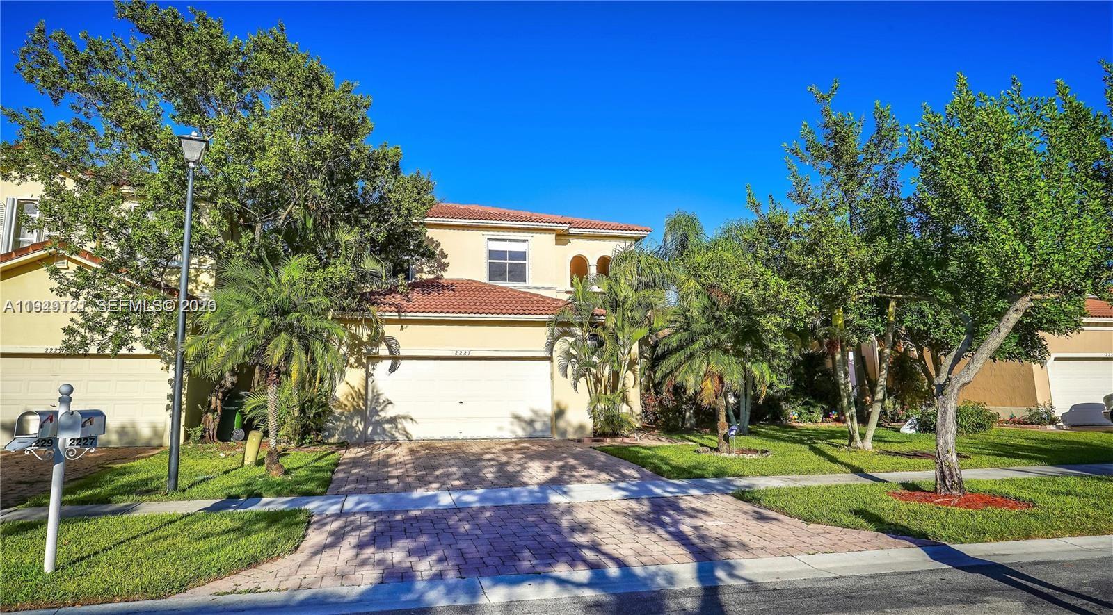 PORTOFINO ESTATES - Residential Lease