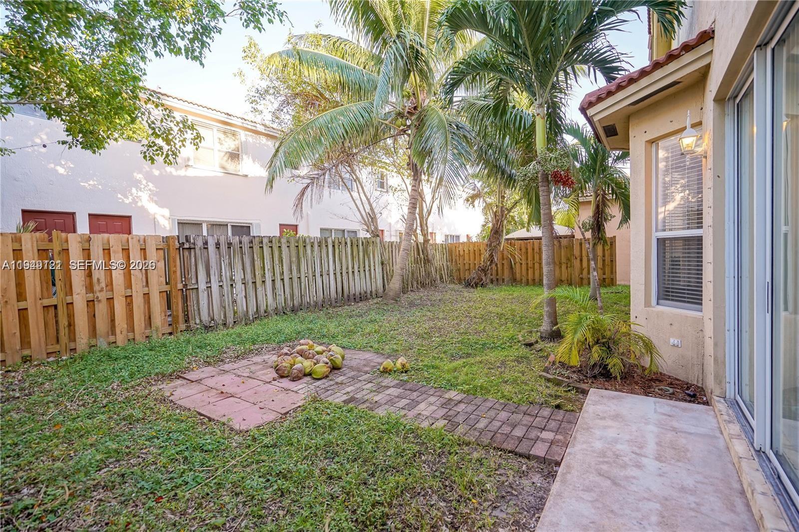 PORTOFINO ESTATES - Residential Lease