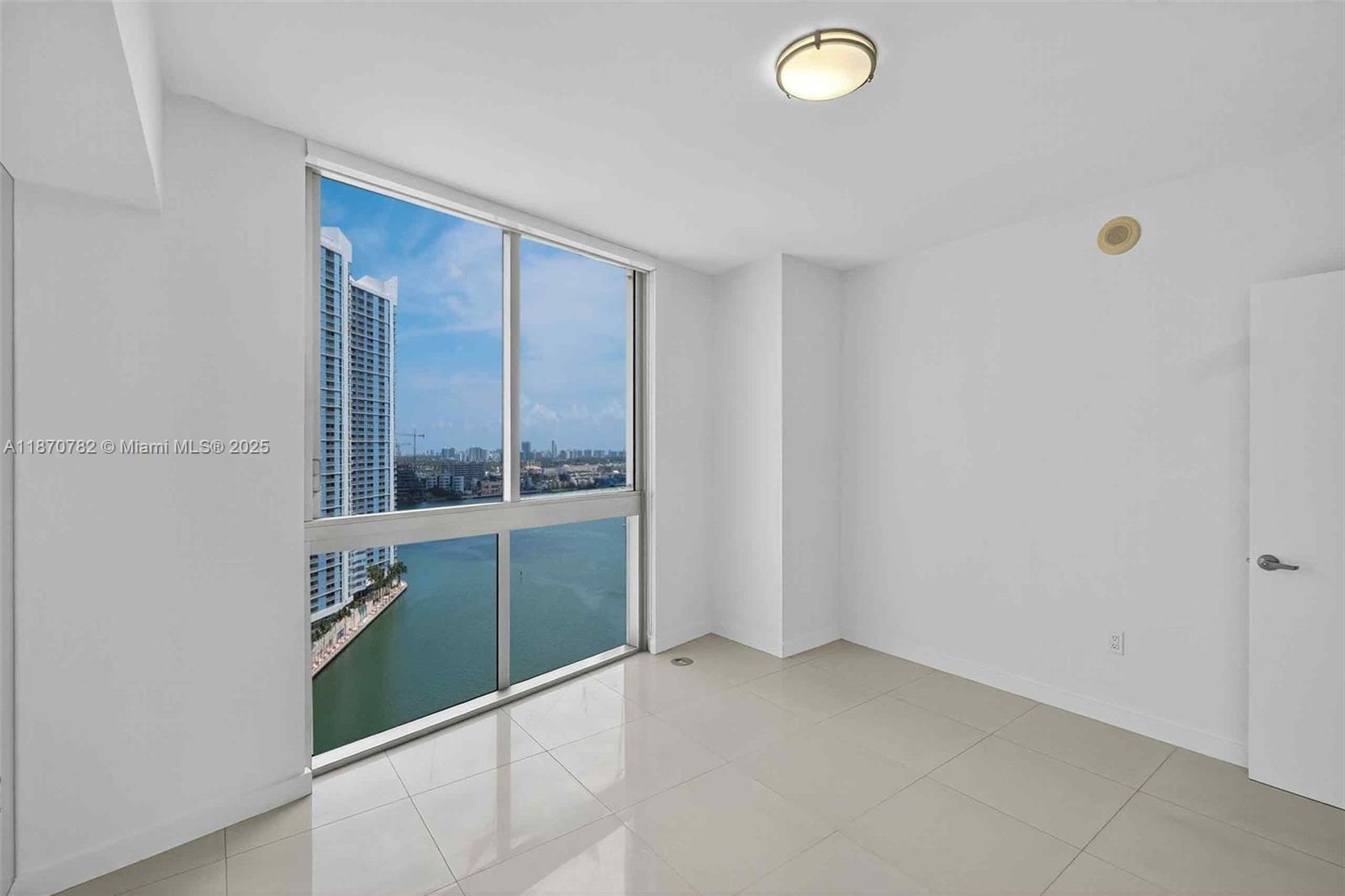 ICON BRICKELL CONDO NO 1 - Residential