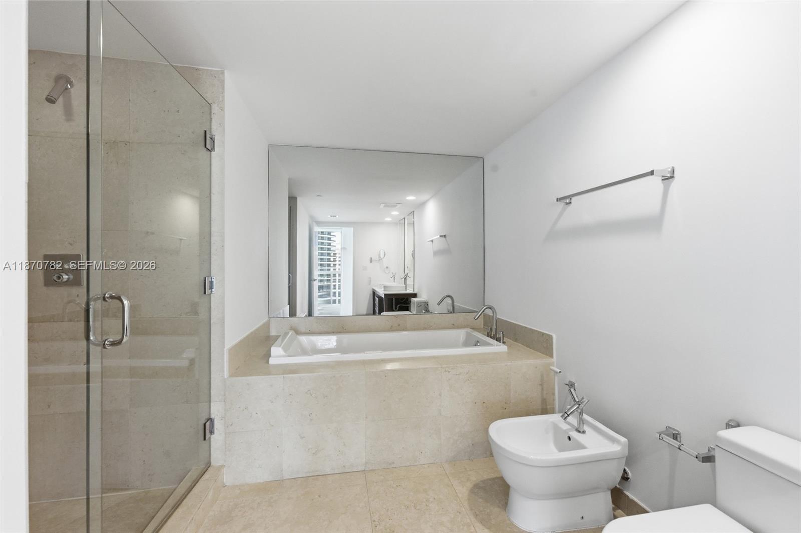 ICON BRICKELL CONDO NO 1 - Residential