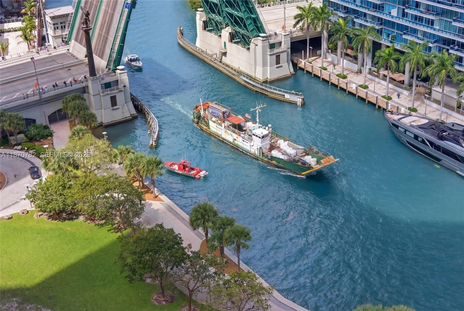 ICON BRICKELL CONDO NO 1 - Residential