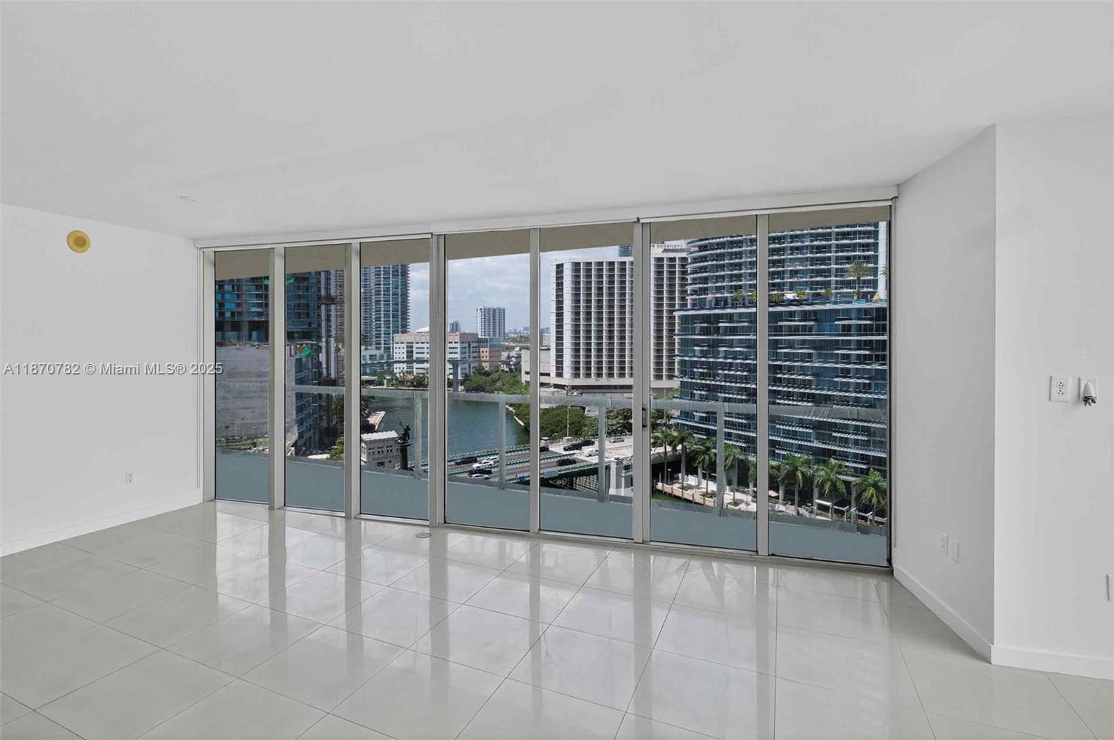 ICON BRICKELL CONDO NO 1 - Residential