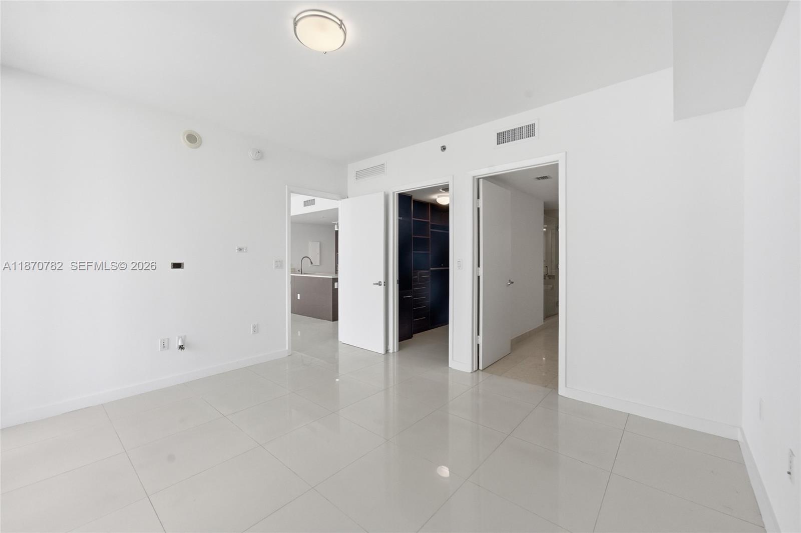 ICON BRICKELL CONDO NO 1 - Residential