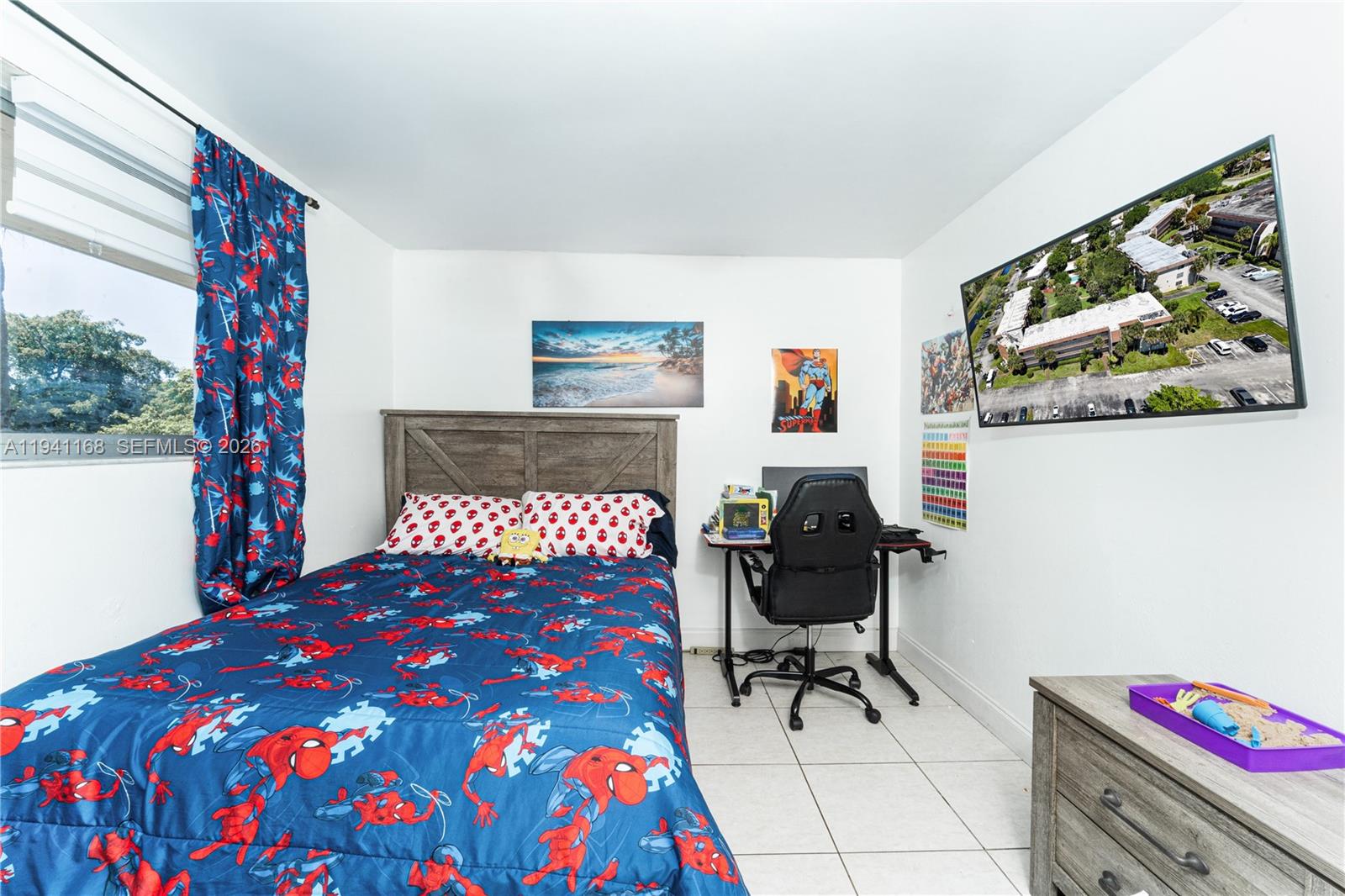 OMEGA CONDO NO 8 - Residential