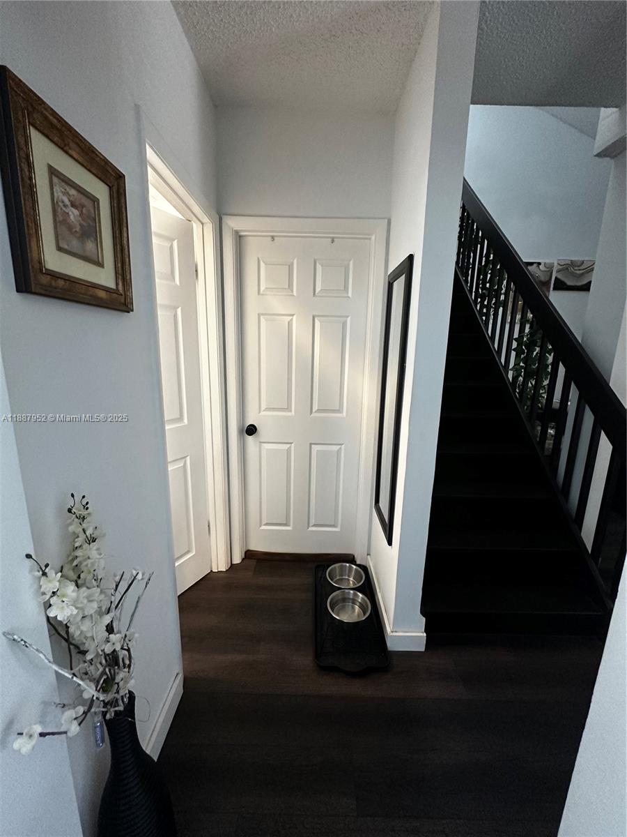 HAYLOFTS OF CORAL SPRINGS - Residential Lease
