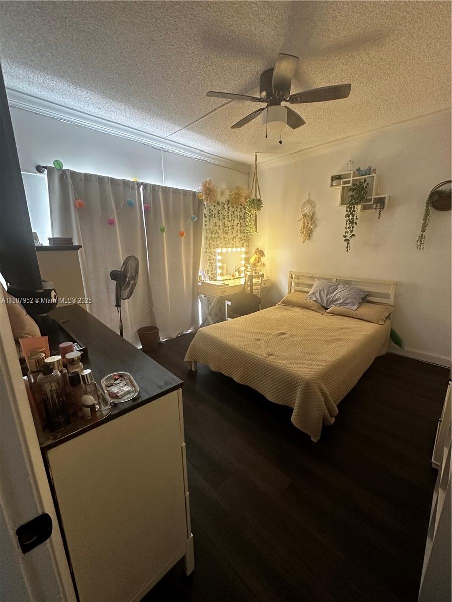 HAYLOFTS OF CORAL SPRINGS - Residential Lease