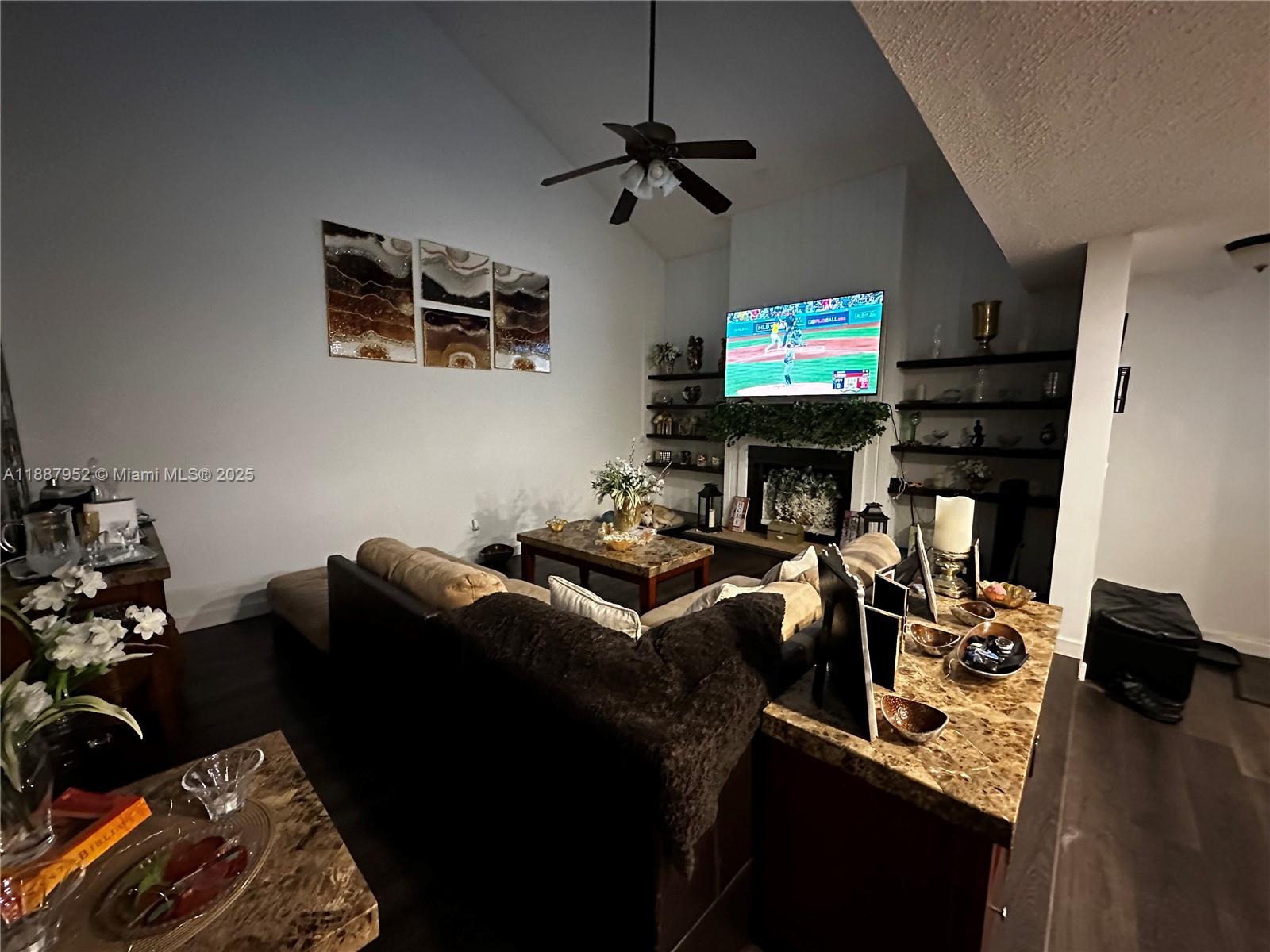 HAYLOFTS OF CORAL SPRINGS - Residential Lease