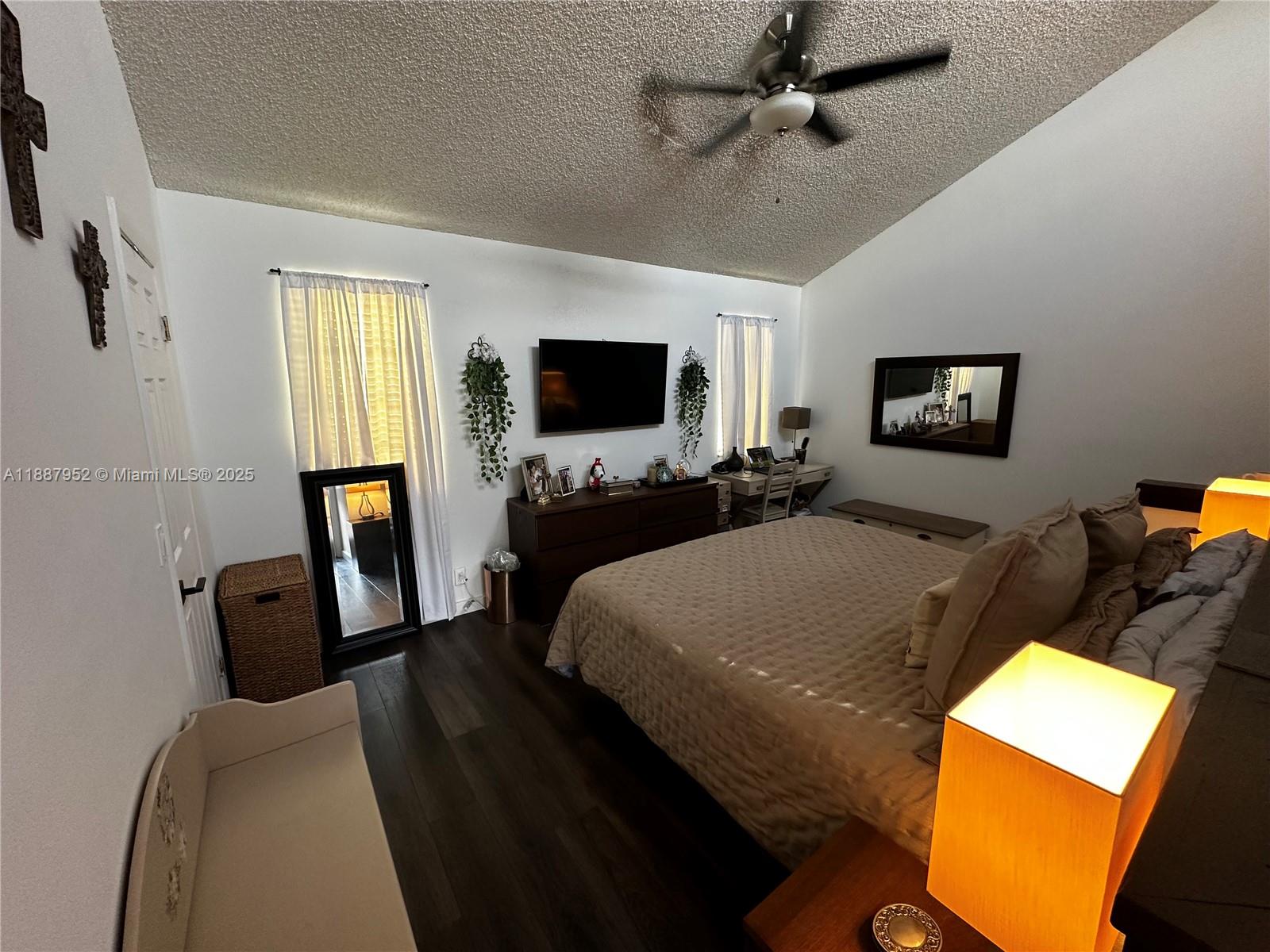 HAYLOFTS OF CORAL SPRINGS - Residential Lease