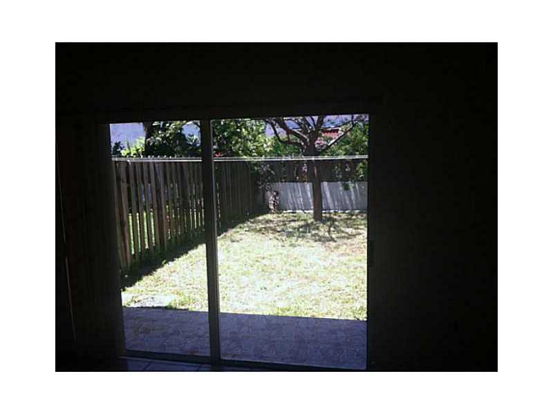 MARINERS COVE - Residential Lease